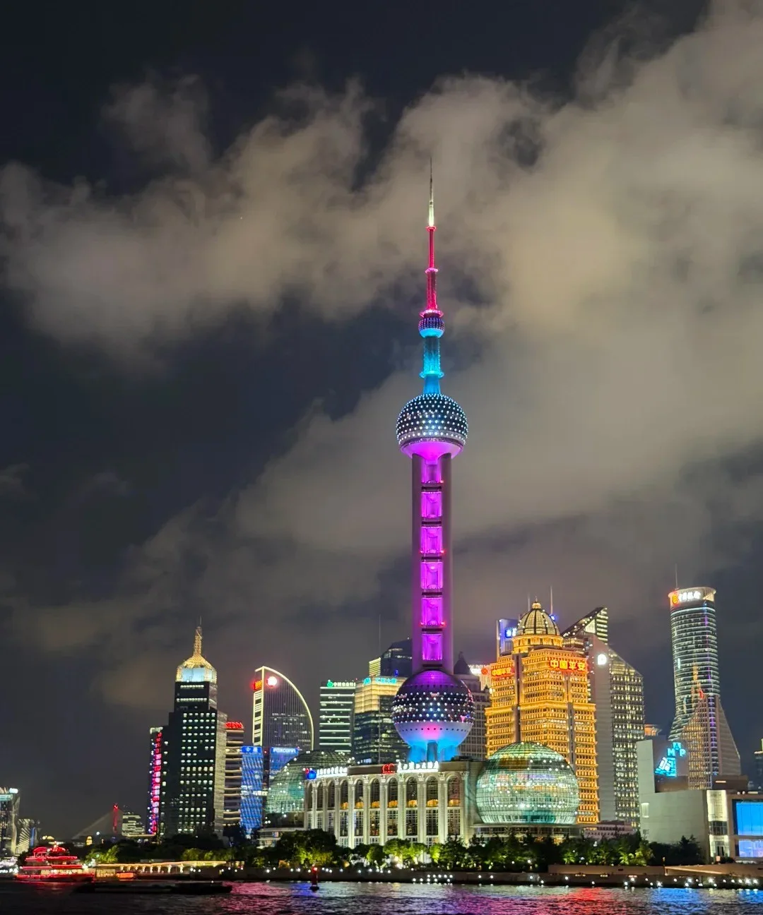 The riverside viewing platform of the Bund