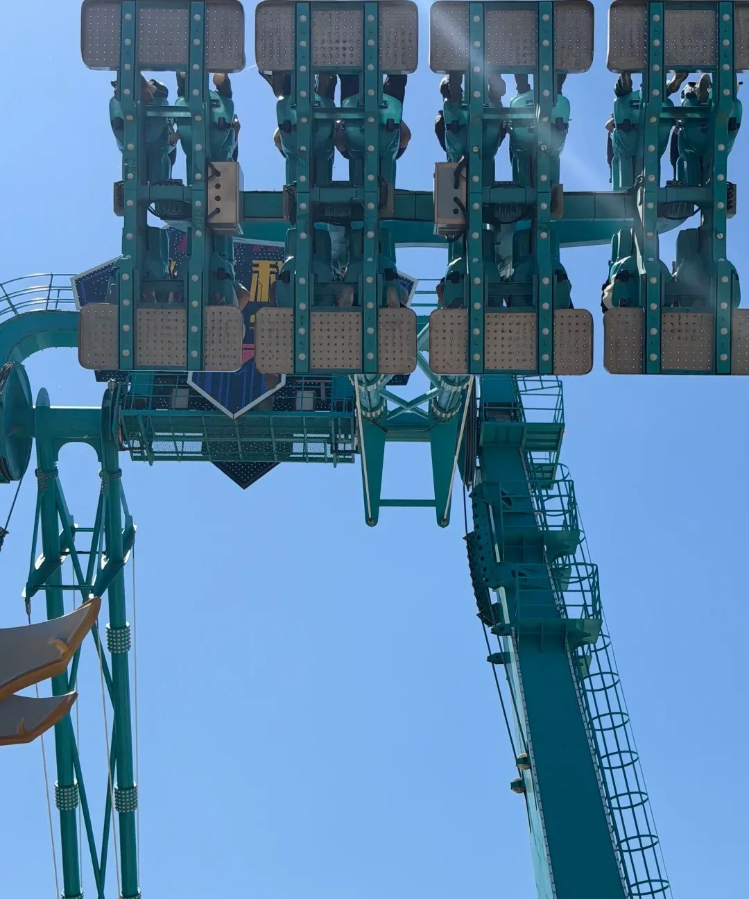 Caribbean Sky and the Canyon Flying Dragon