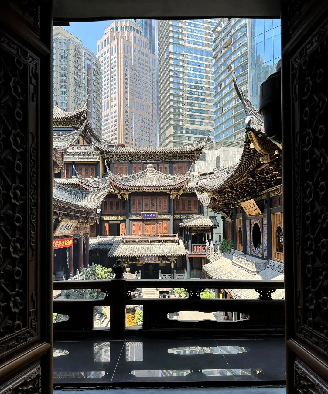 重庆罗汉寺：藏在解放碑高楼下的千年禅林
