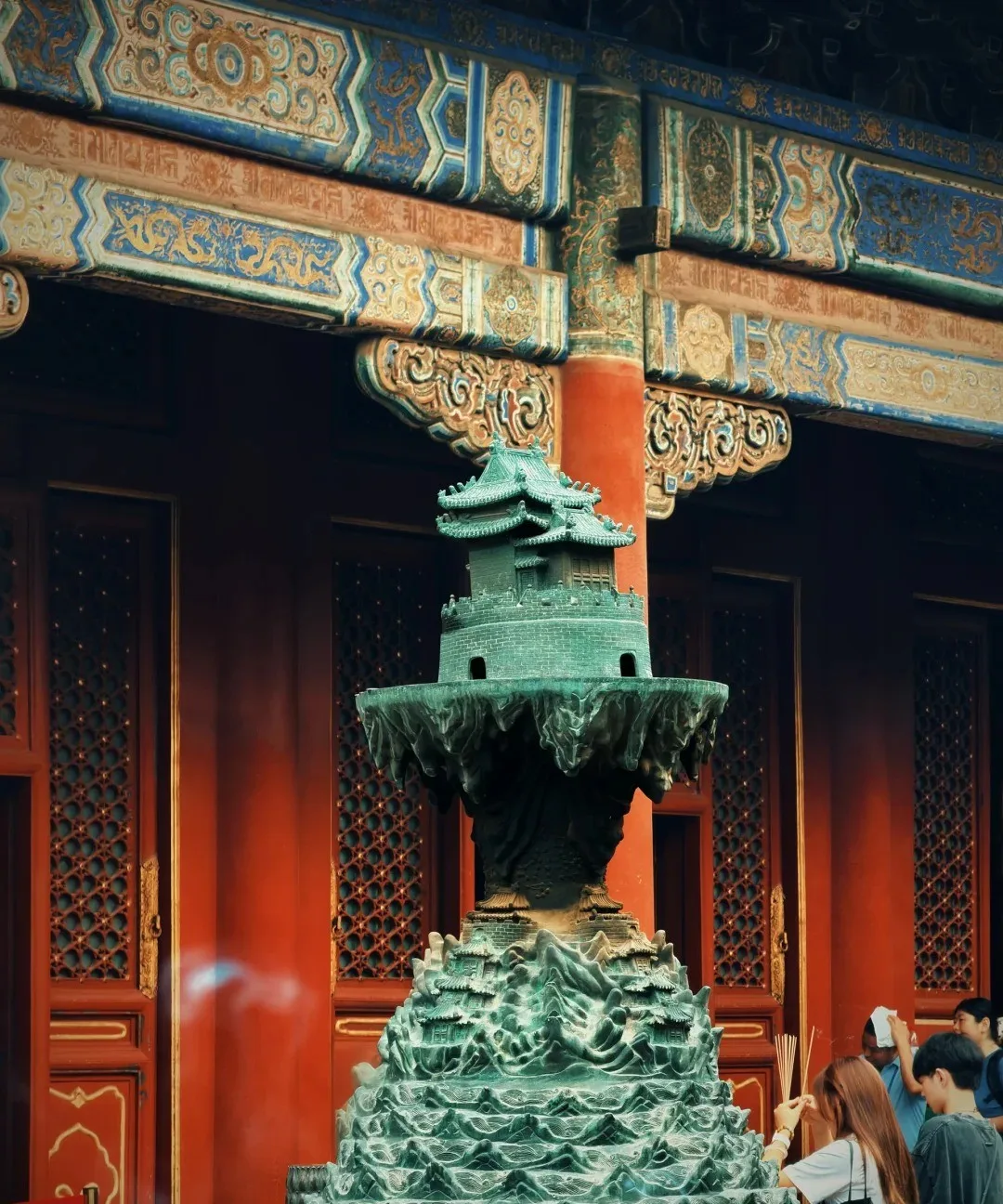 The Yonghe palace hall, the highest-ranked building in the temple